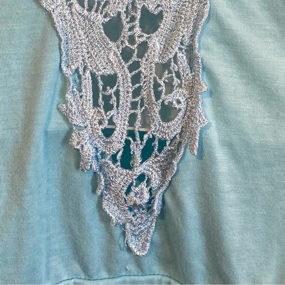 Sirens Light Blue Cowl Neck Lace Racerback Top Size Small - Picture 9 of 16